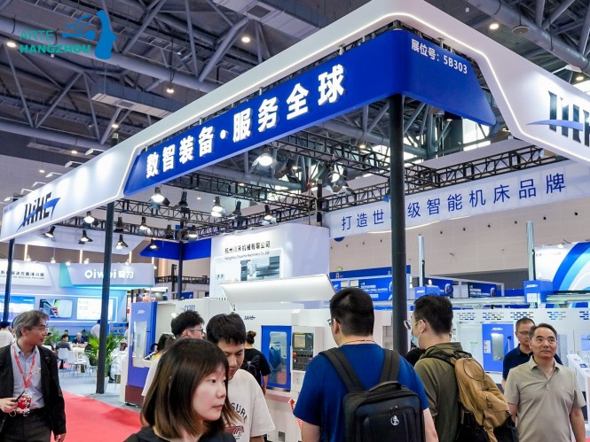 人形机器人展览会 (13).jpg