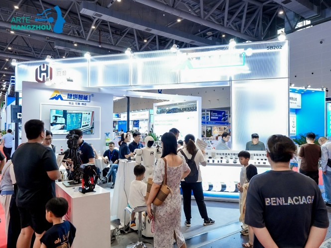 人形机器人展览会 (17).jpg