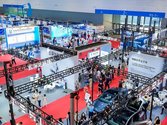 人形机器人展览会 (7).jpg