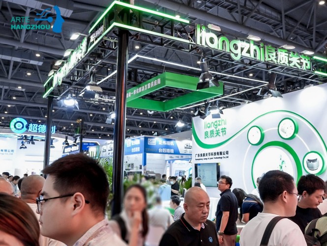 人形机器人展览会 (32).jpg