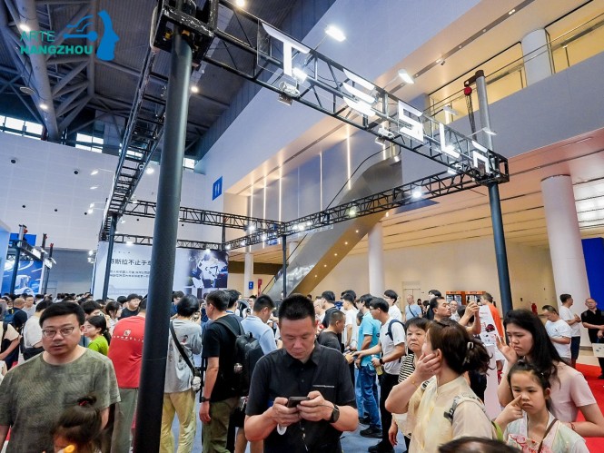 人形机器人展览会 (39).jpg